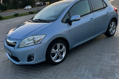 2010' Toyota Auris