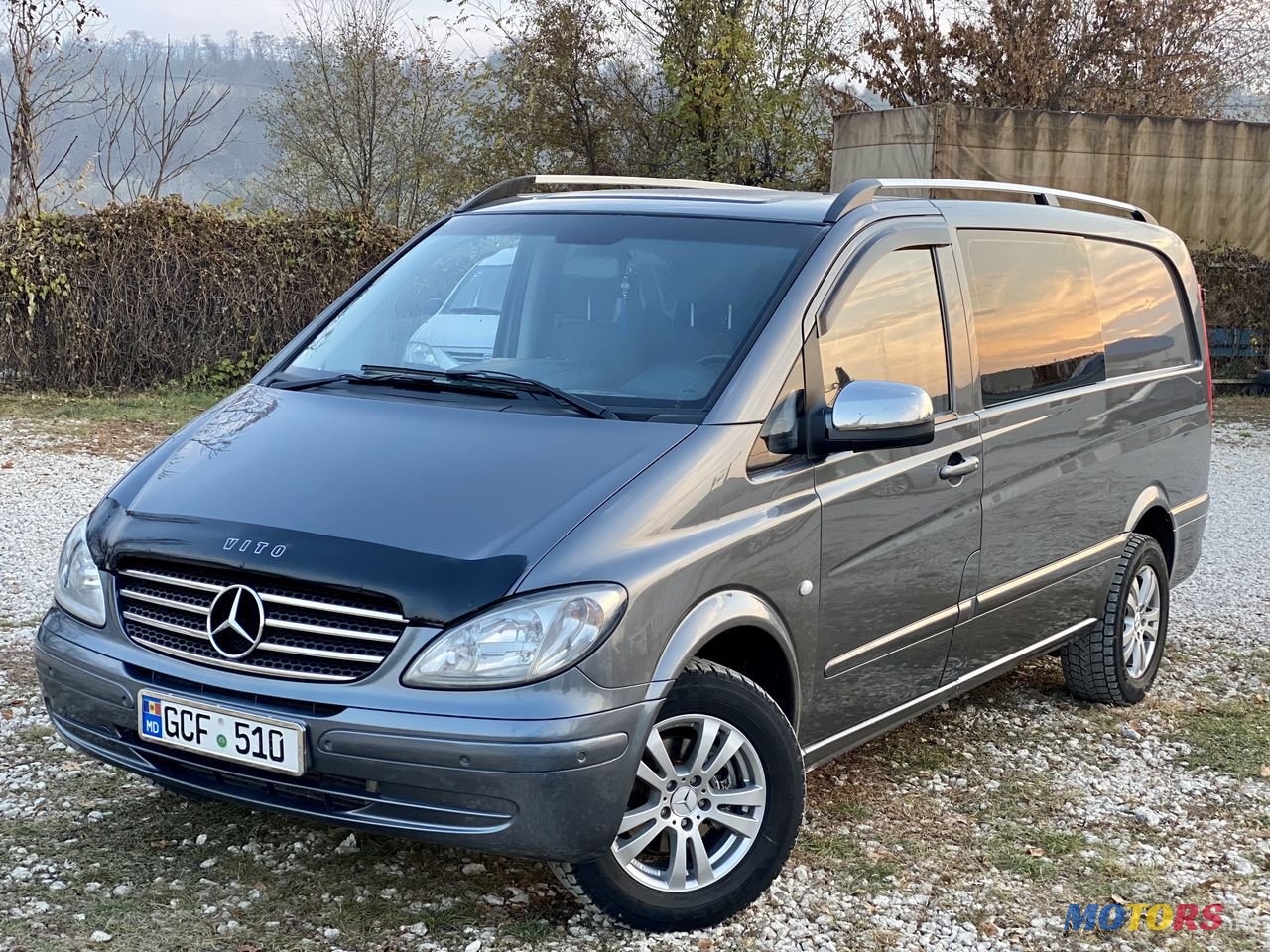 2010' Mercedes-Benz Vito photo #2