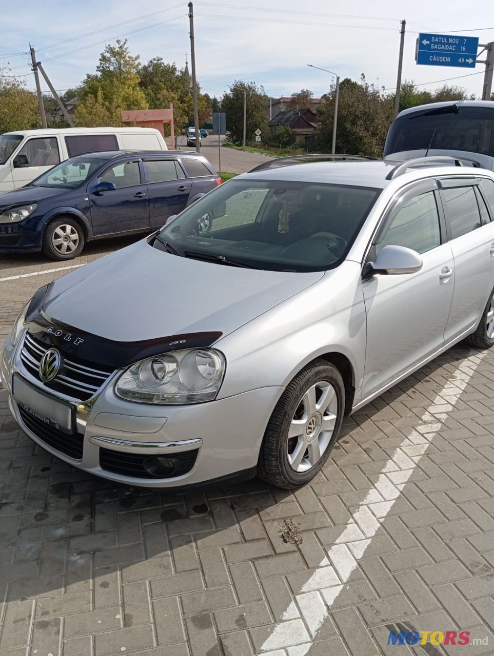 2007' Volkswagen Golf photo #5