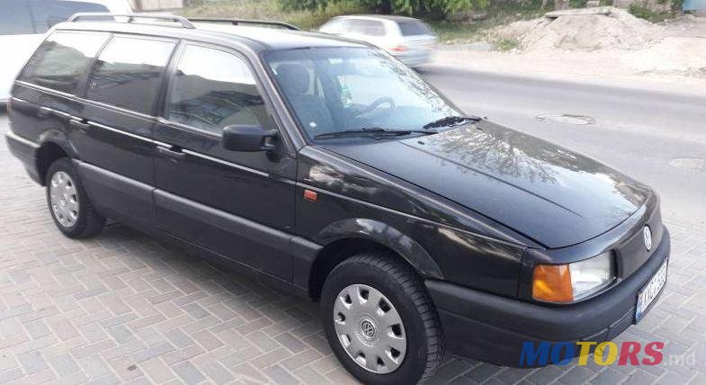 1991' Volkswagen Passat photo #1
