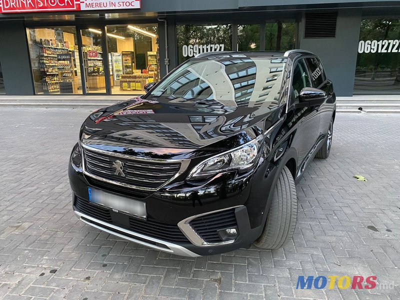 2018' Peugeot 5008 photo #6