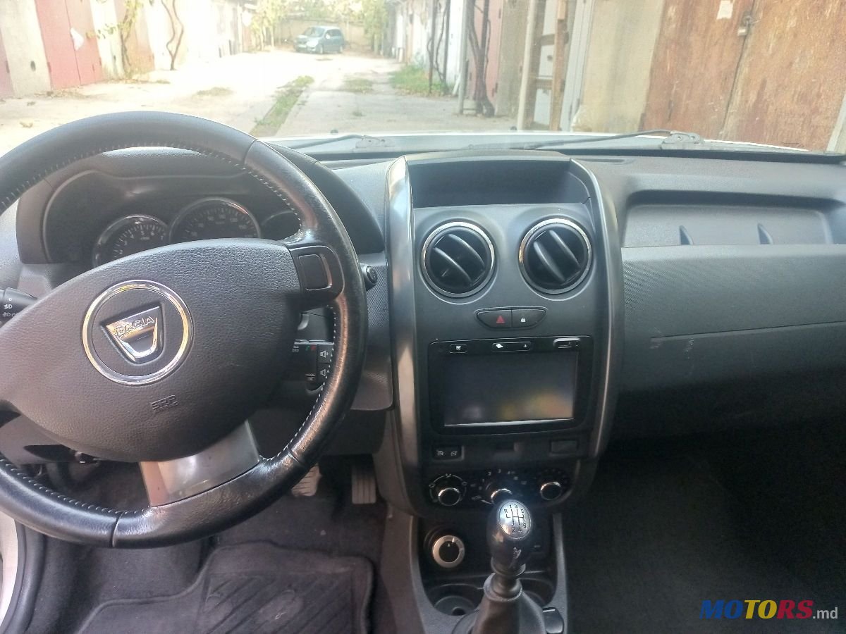 2015' Dacia Duster photo #6