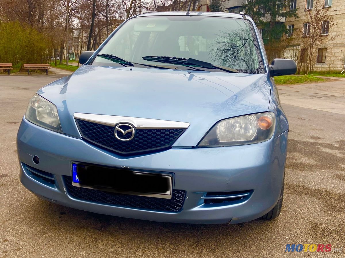 2003' Mazda 2 photo #3