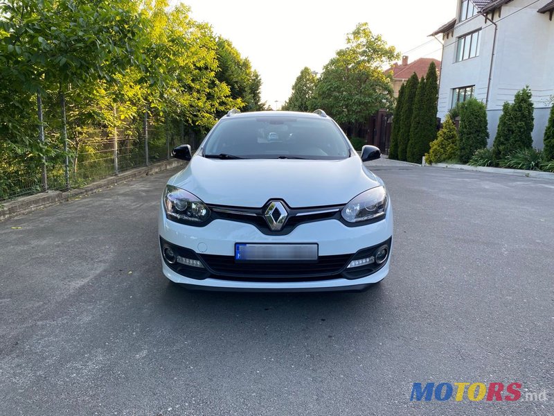 2014' Renault Megane photo #3