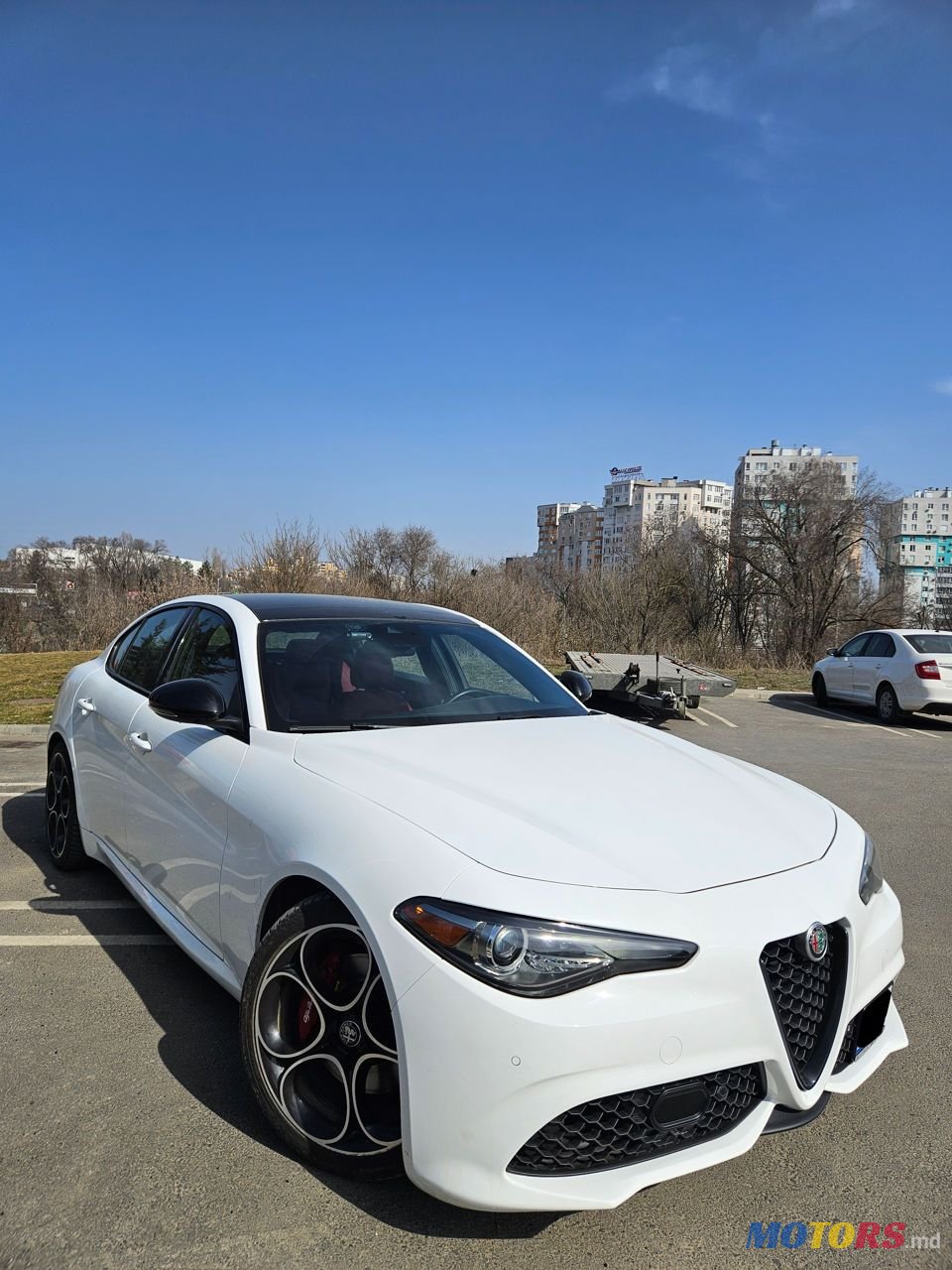 2022' Alfa Romeo Giulia photo #1