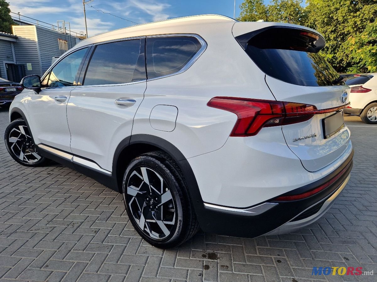 2020' Hyundai Santa Fe photo #4