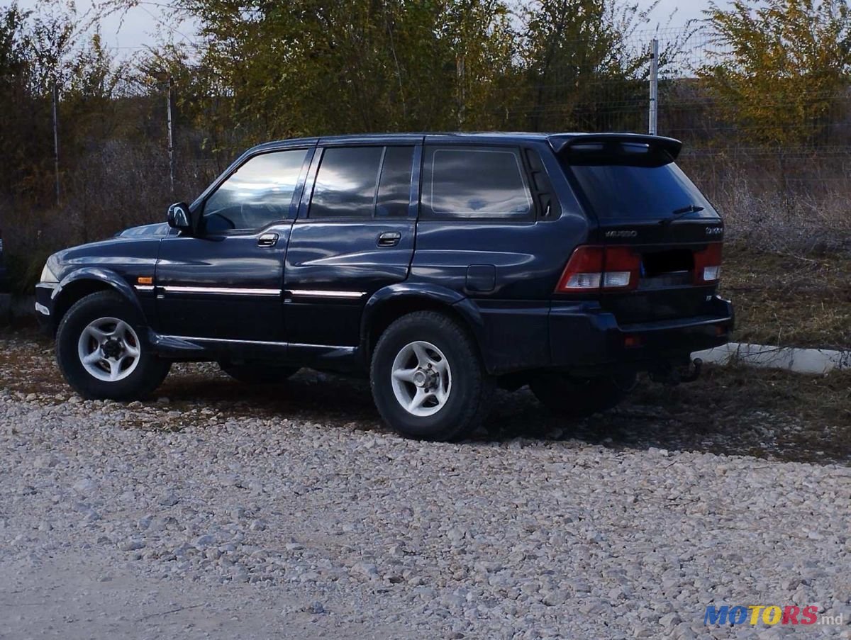 1998' SsangYong Musso photo #5
