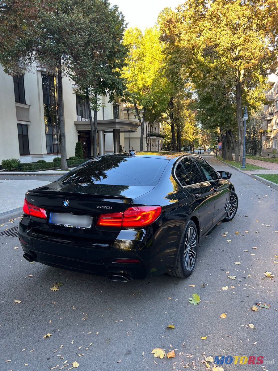 2017' BMW 5 Series photo #3