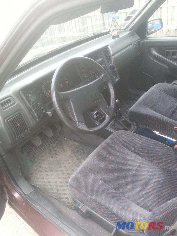 1992' Volvo 440 photo #3