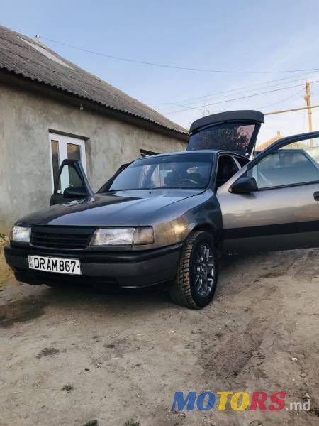 1994' Opel Vectra photo #1