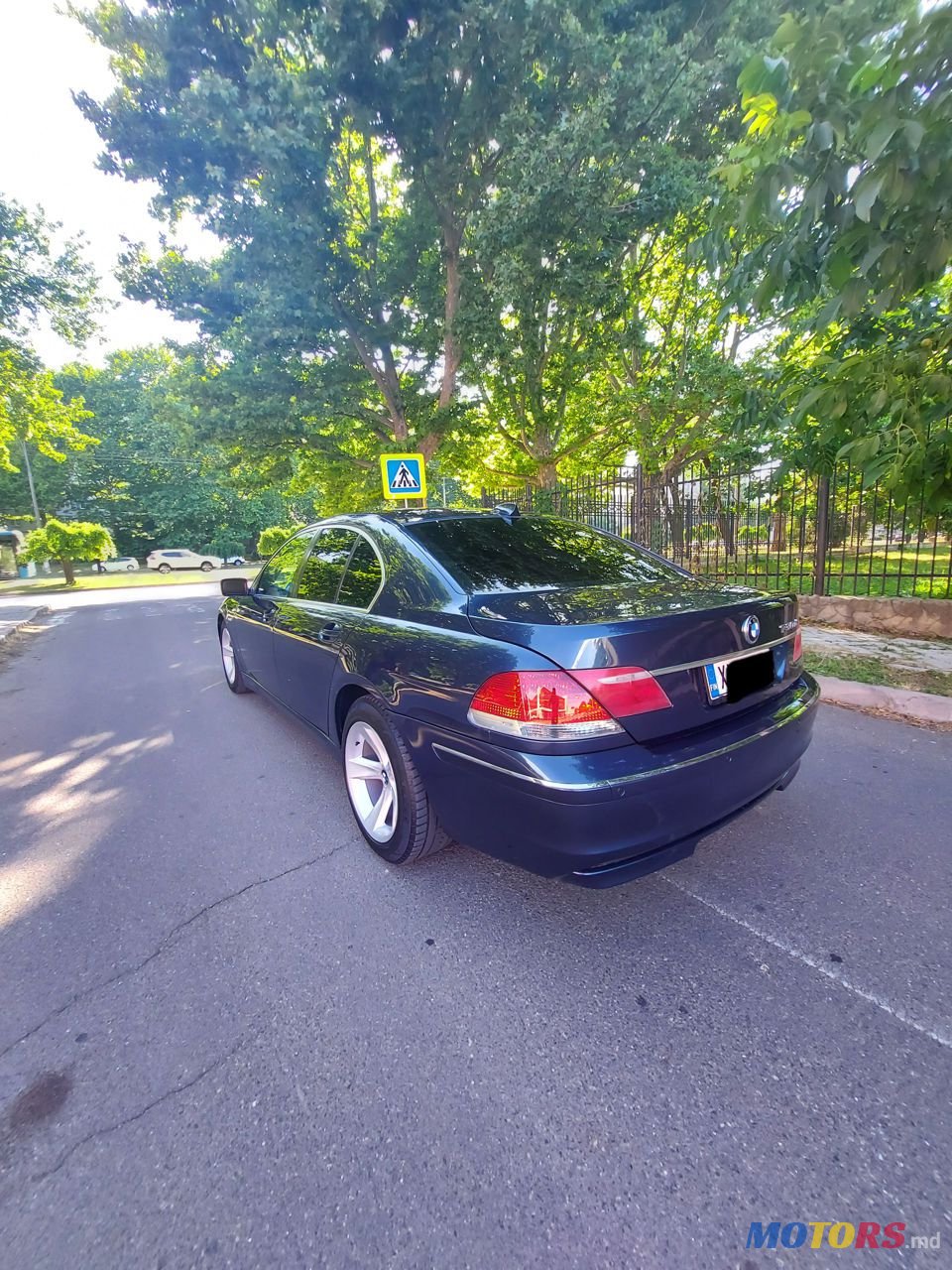 2006' BMW 7 Series photo #6