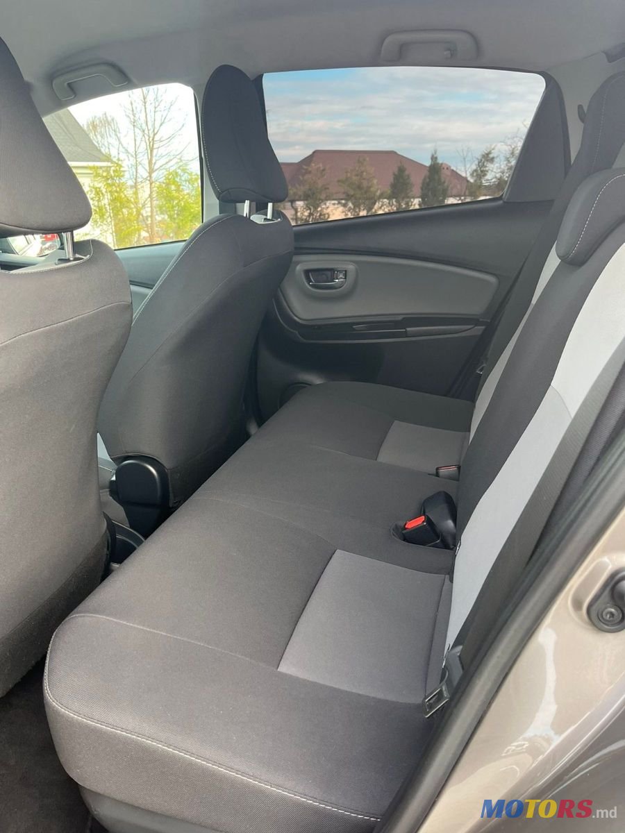 2019' Toyota Yaris photo #6