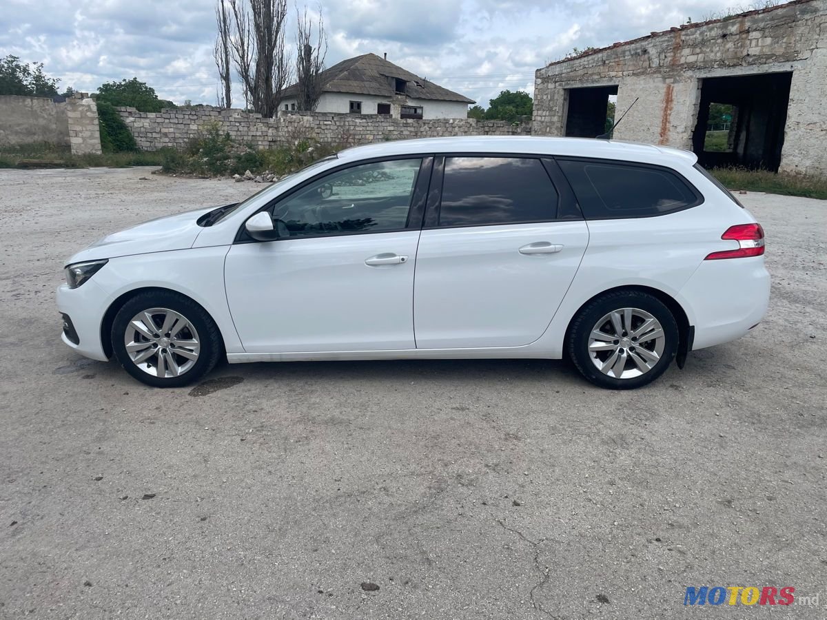 2018' Peugeot 308 photo #6