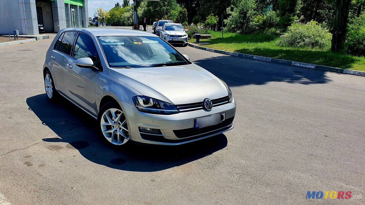2014' Volkswagen Golf photo #1