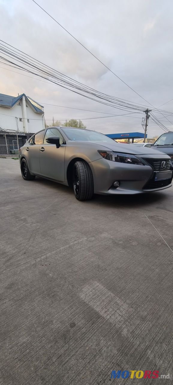 2012' Lexus Es Series photo #2