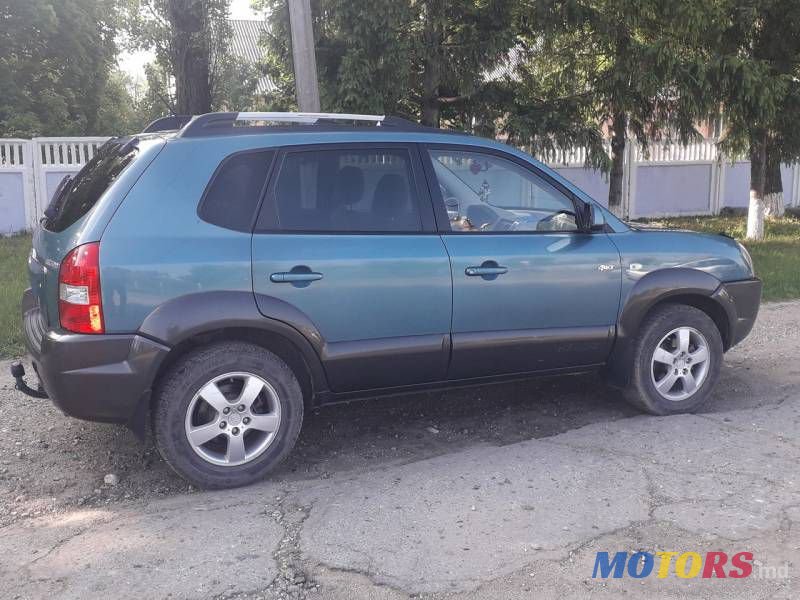 2006' Hyundai Tucson photo #2