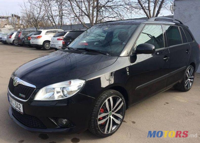 2012' Skoda Fabia photo #1