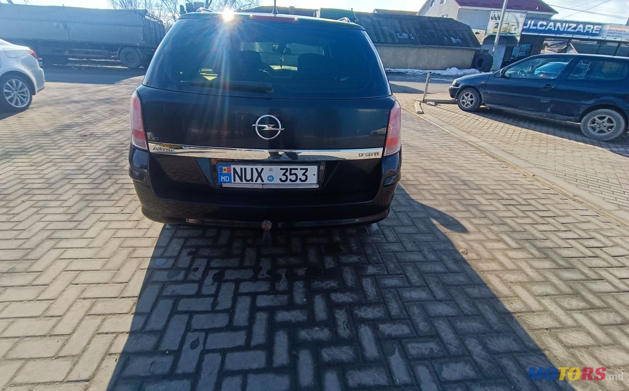 2007' Opel Astra photo #2