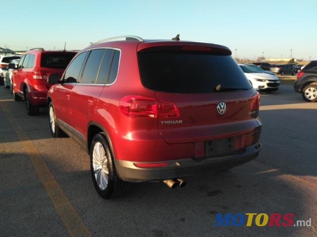 2013' Volkswagen Tiguan photo #3