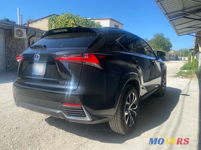 2020' Lexus Nx Series photo #5