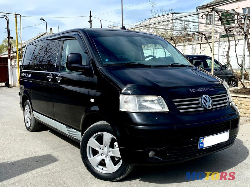 2005' Volkswagen Transporter photo #5