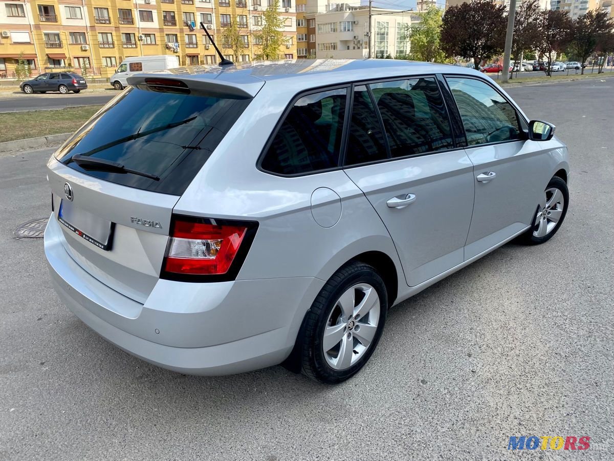 2017' Skoda Fabia photo #3