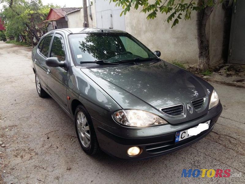 2003' Renault Megane photo #1