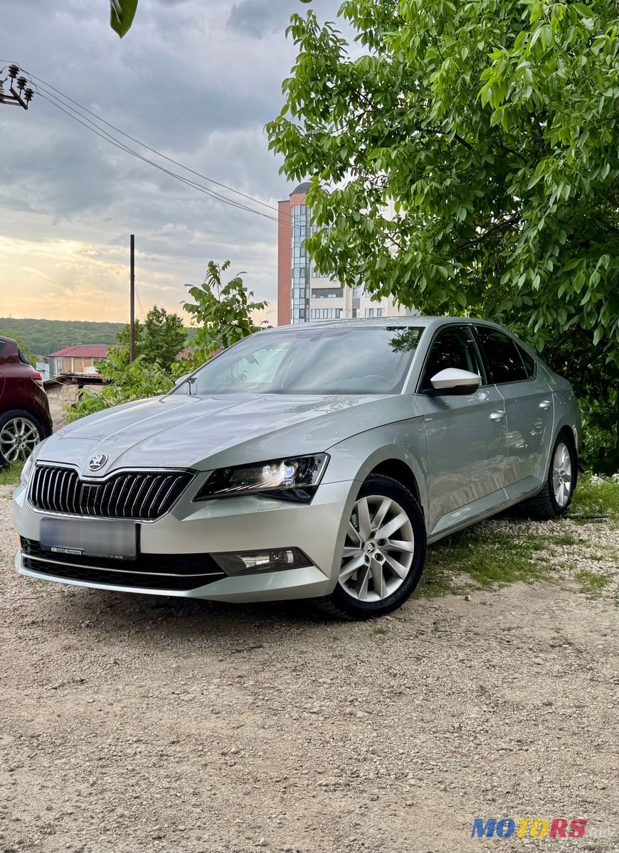 2019' Skoda Superb photo #1