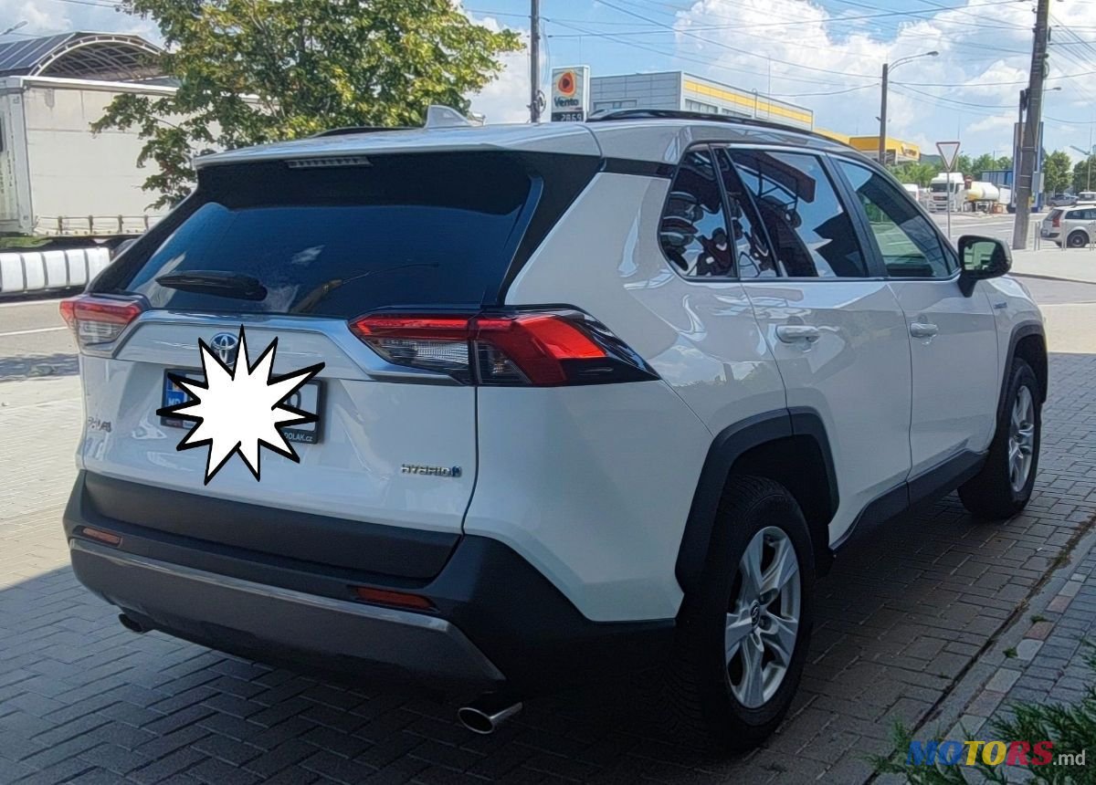 2021' Toyota RAV4 photo #4