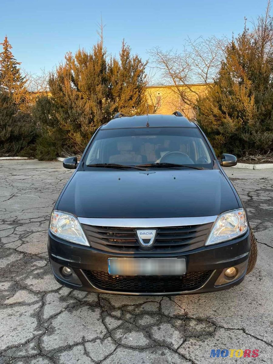 2009' Dacia Logan photo #6