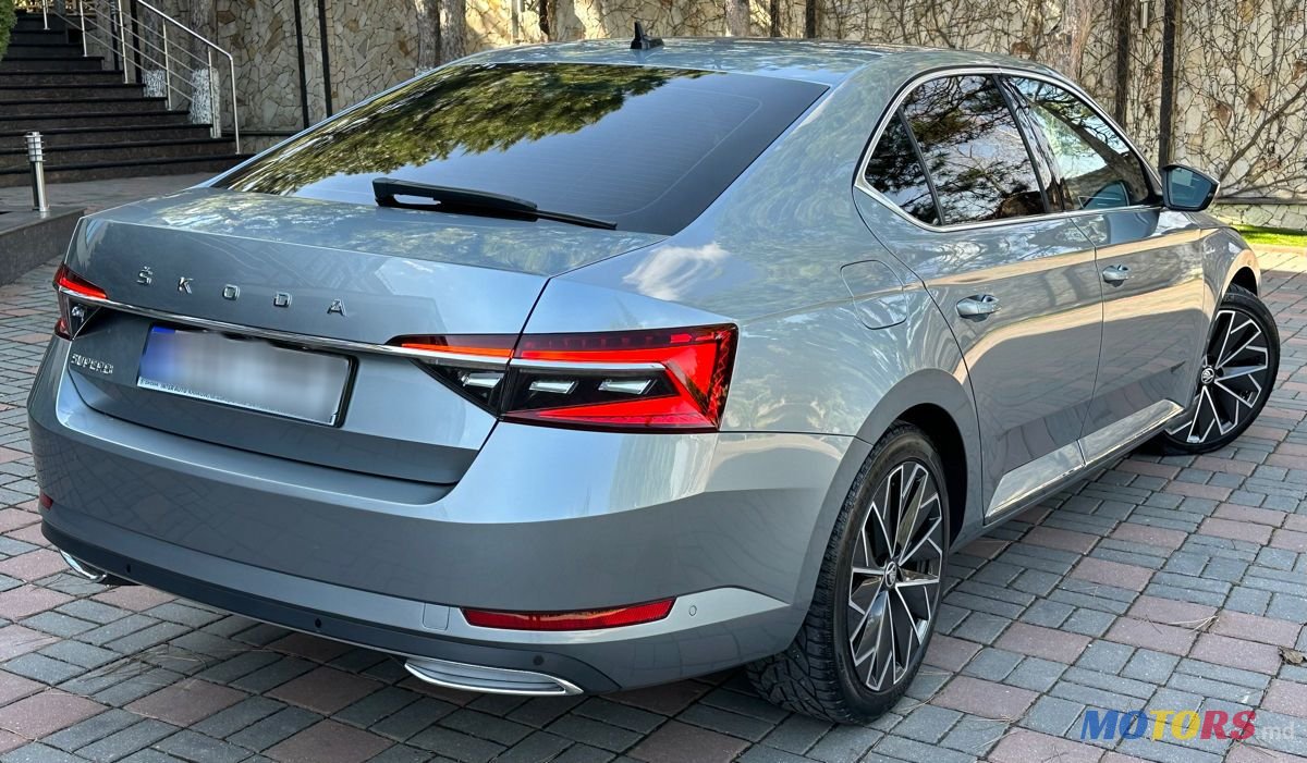2019' Skoda Superb photo #6