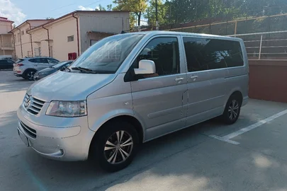 2004' Volkswagen Multivan