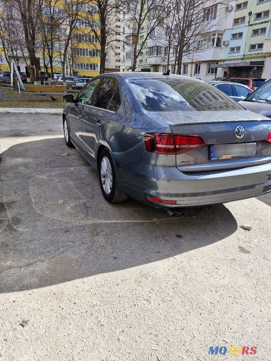 2017' Volkswagen Jetta photo #3