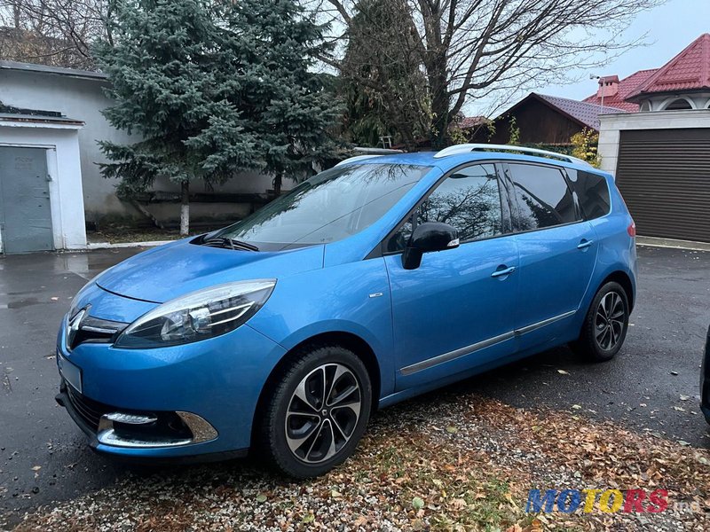 2015' Renault Grand Scenic photo #1