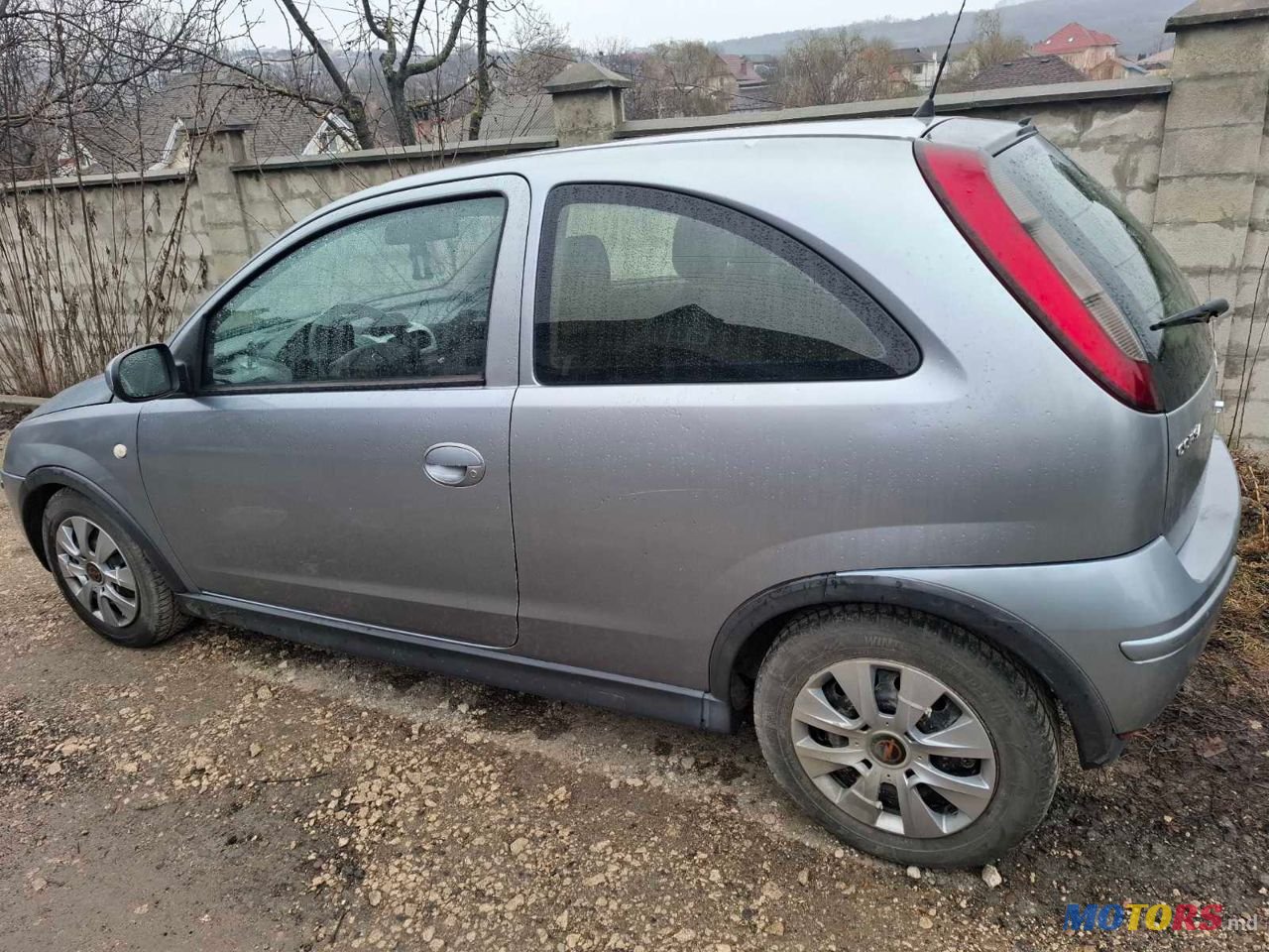 2005' Opel Corsa photo #1