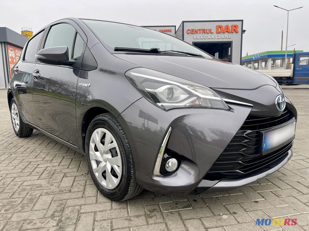 2018' Toyota Yaris photo #3