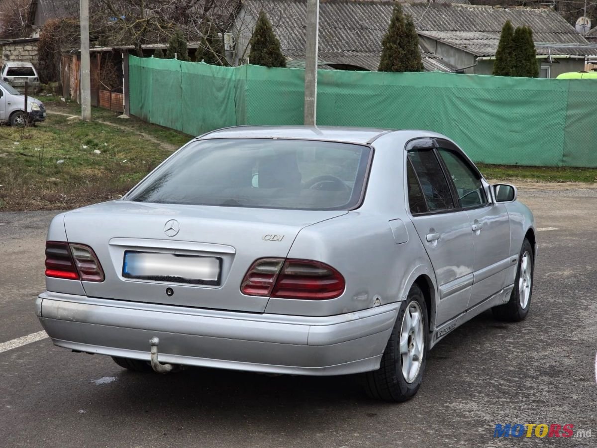 2001' Mercedes-Benz E-Class photo #4