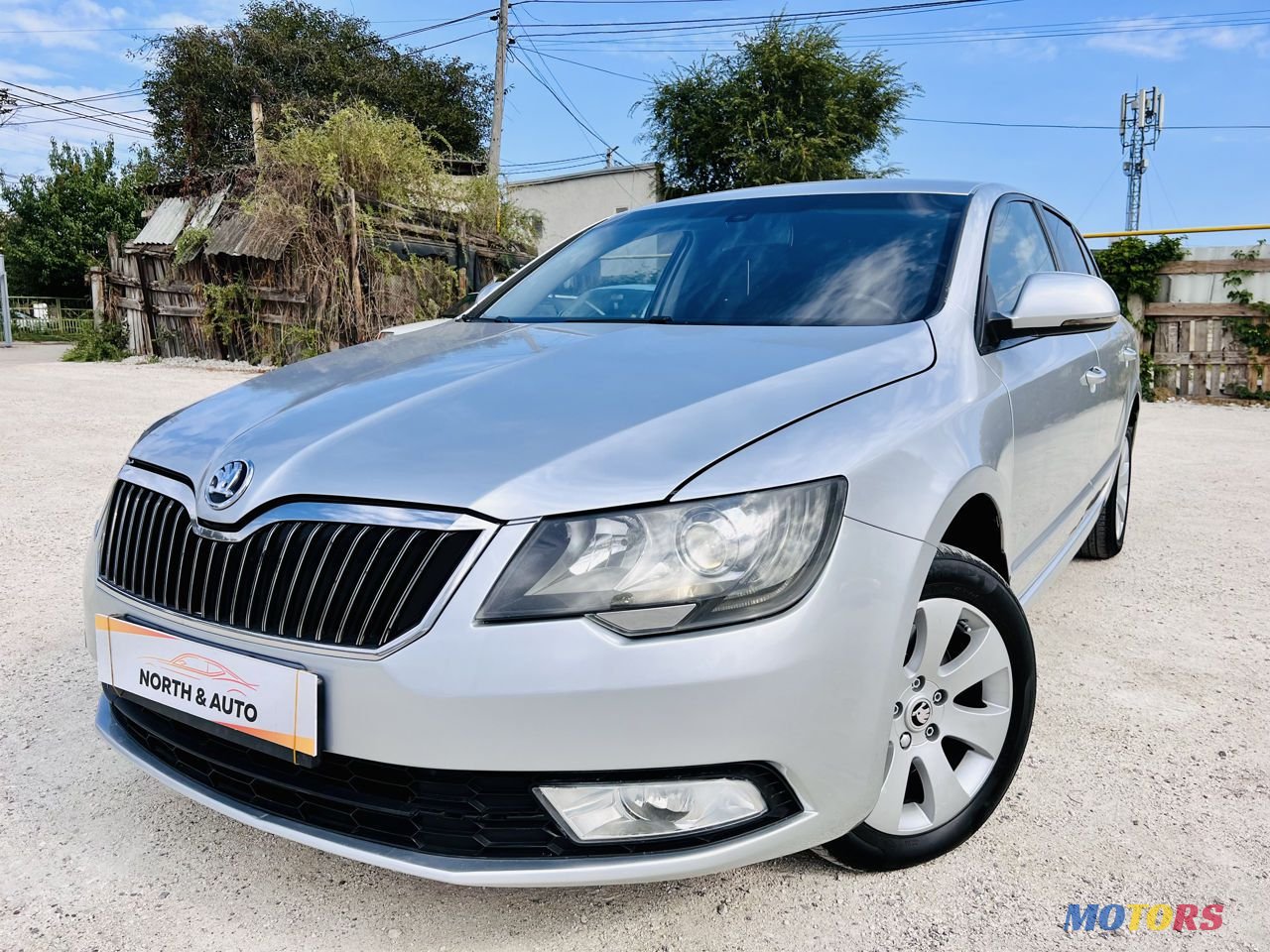 2015' Skoda Superb photo #1