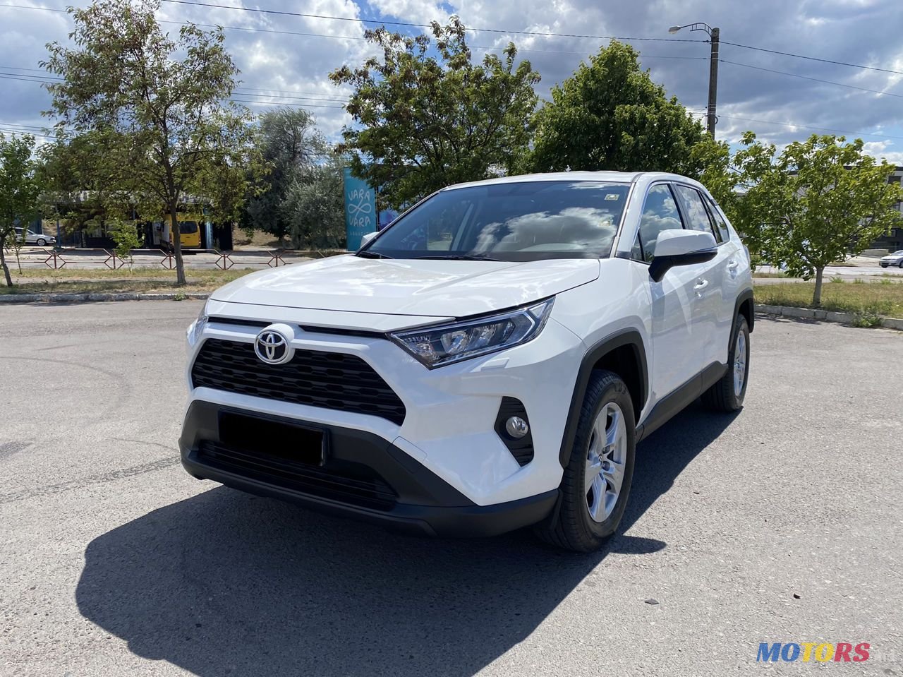 2021' Toyota RAV4 photo #3