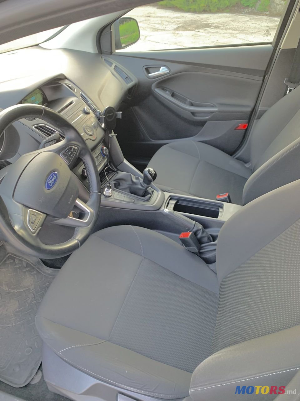 2015' Ford Focus photo #4