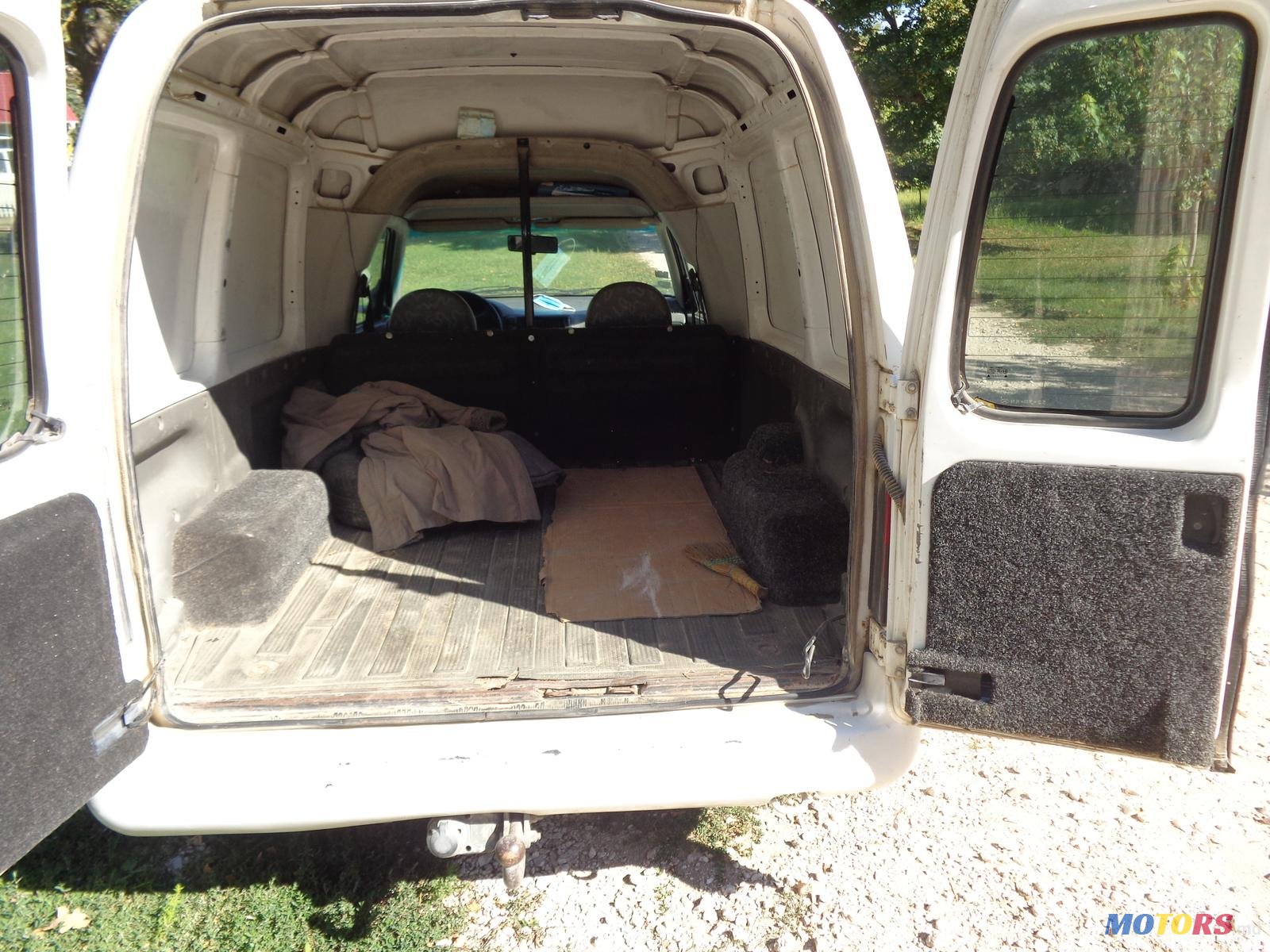 2000' SEAT фургон photo #4