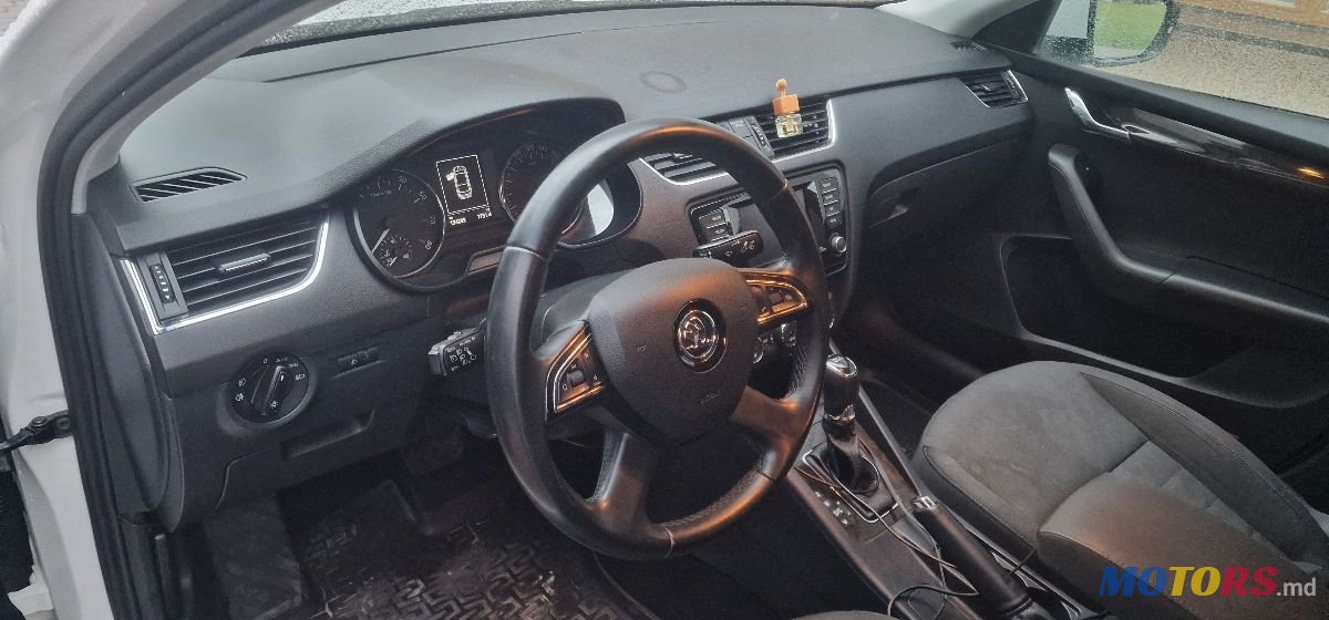 2015' Skoda Octavia photo #4