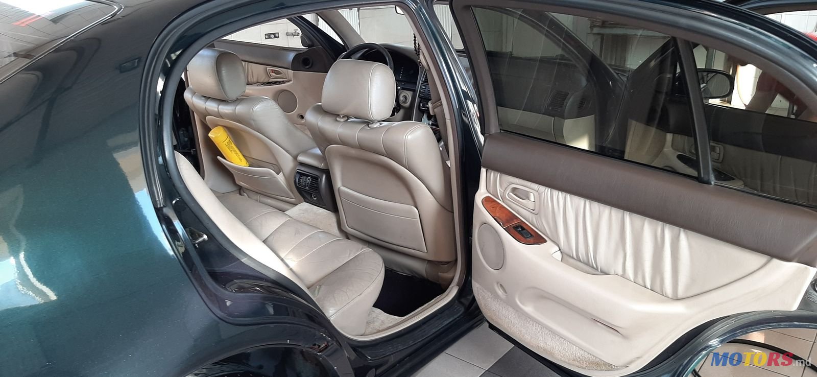 1995' Lexus GS 300 photo #5