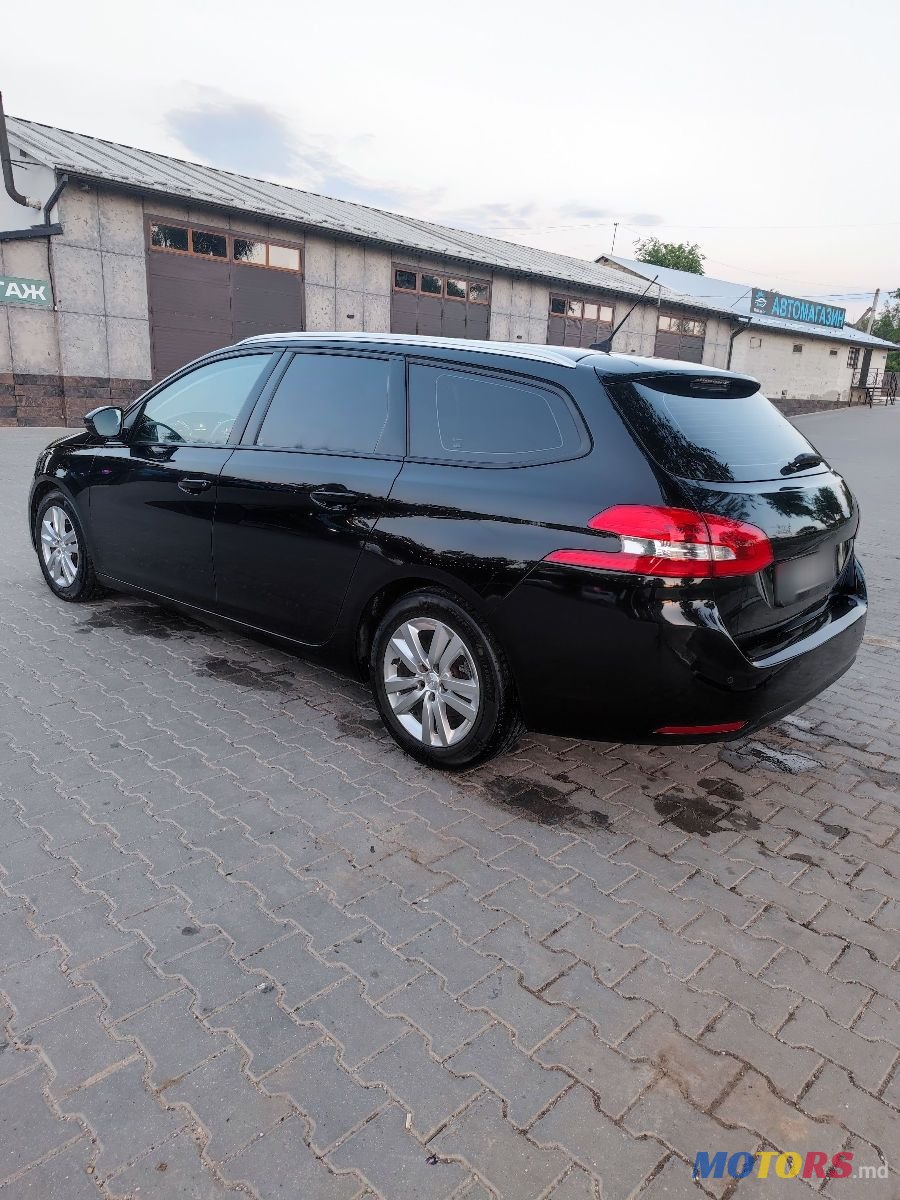 2019' Peugeot 308 photo #6