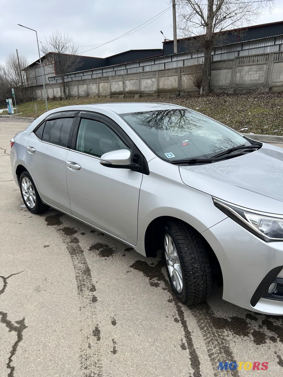 2016' Toyota Corolla photo #3