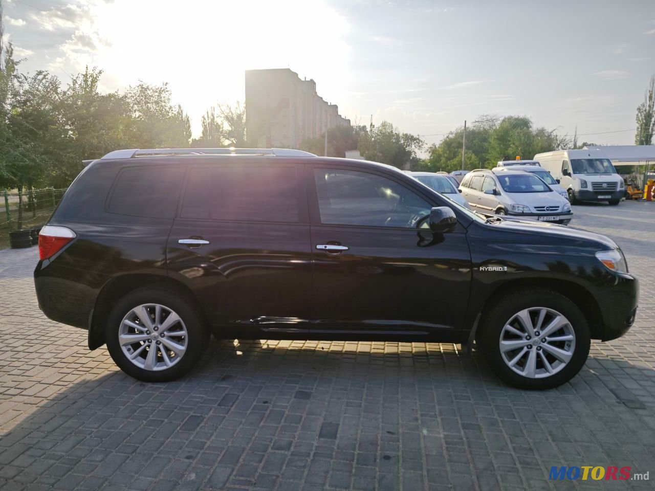 2008' Toyota Highlander photo #5
