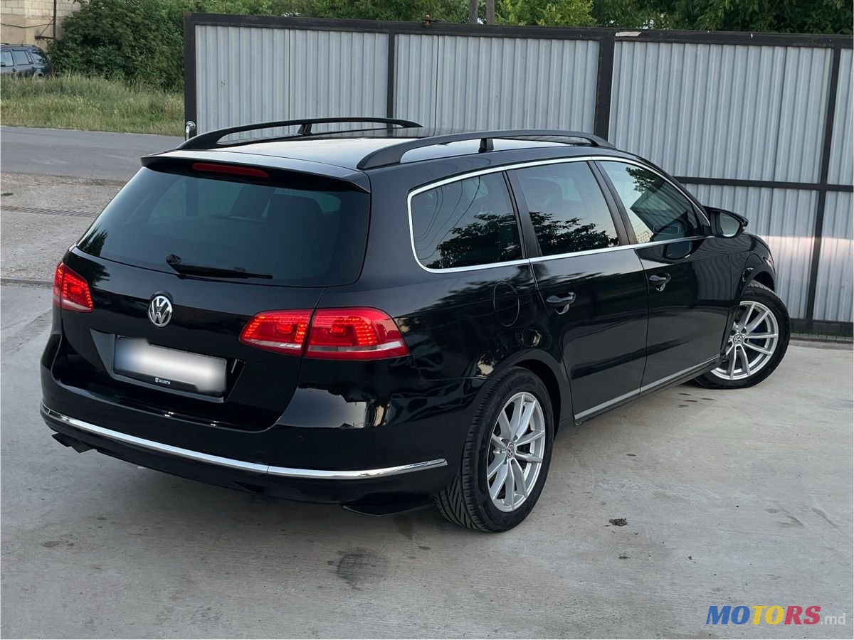 2014' Volkswagen Passat photo #1