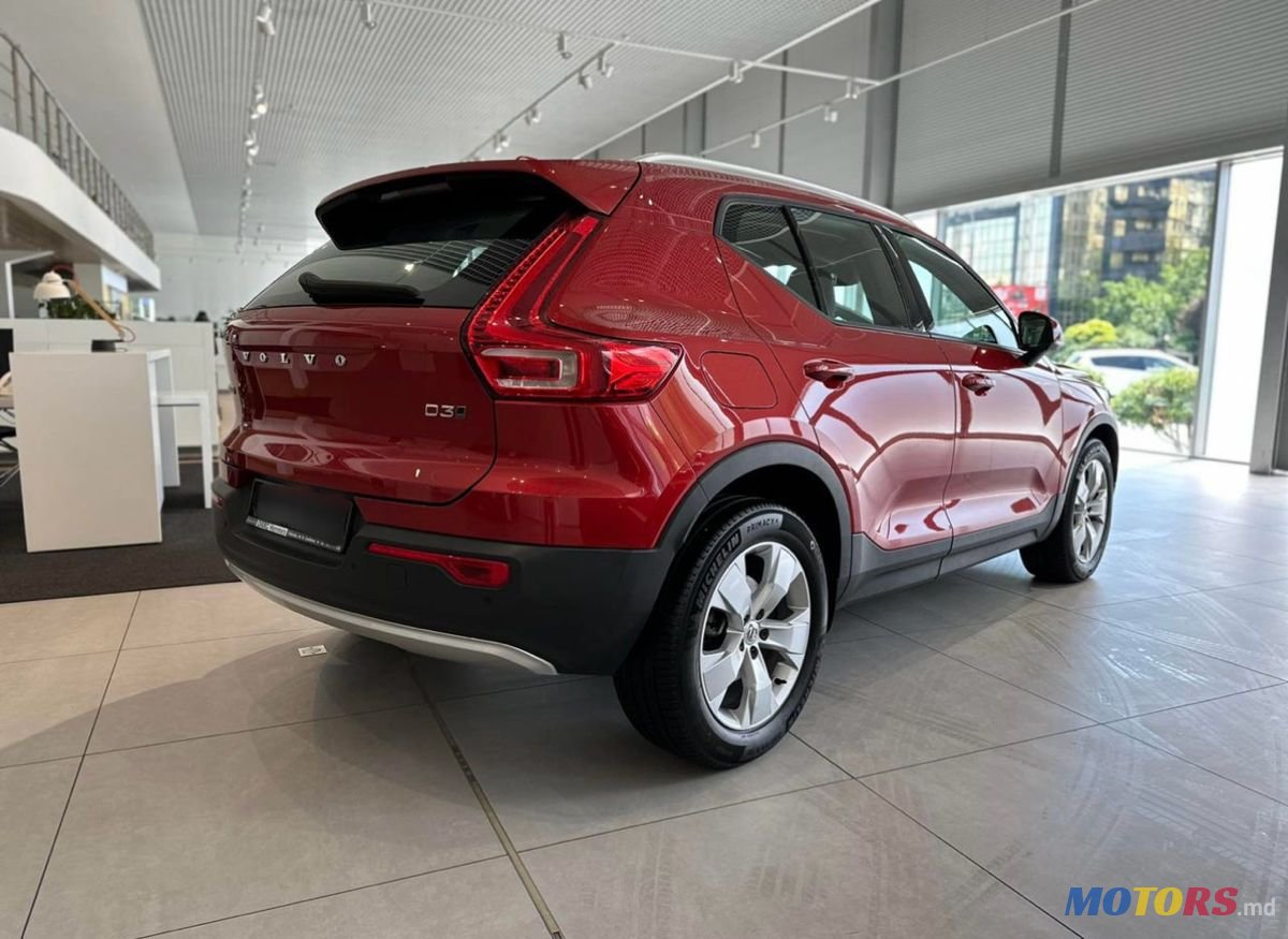 2019' Volvo XC40 photo #5