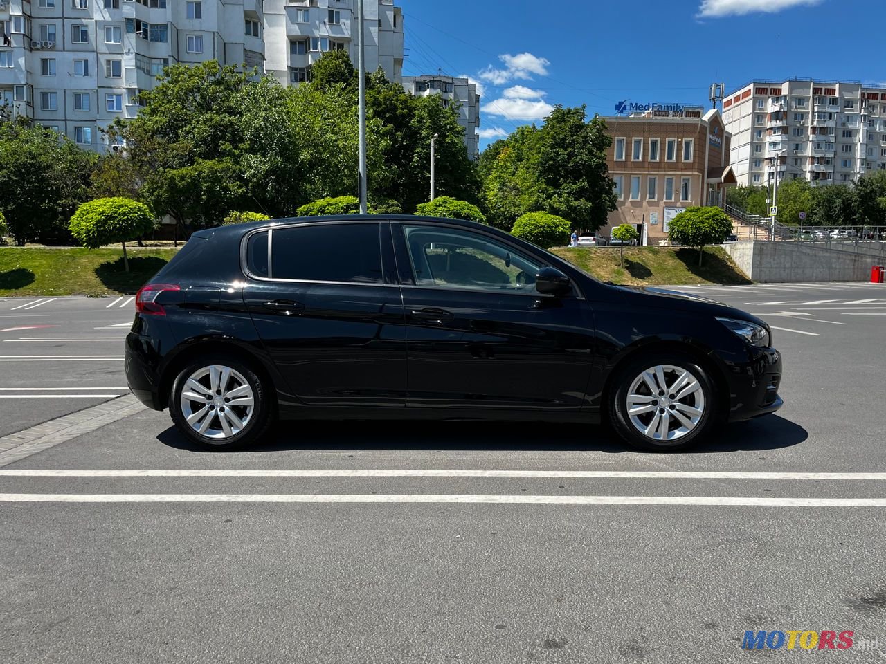 2019' Peugeot 308 photo #2