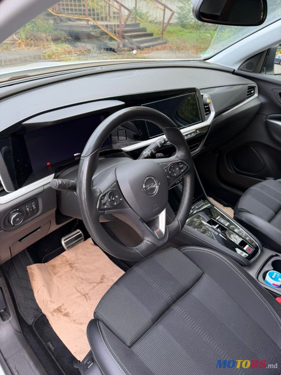 2024' Opel Grandland X photo #5